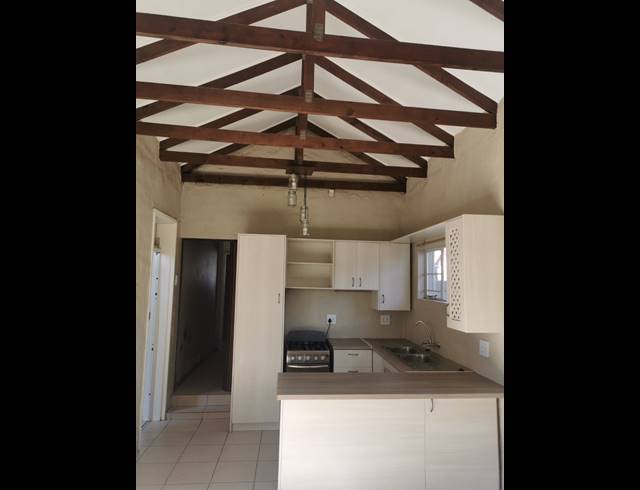 1 BEDROOM FLAT TO LET IN VAALPARK